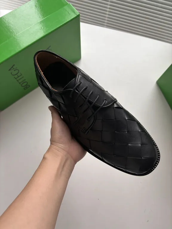 Bottega Veneta Shoe 